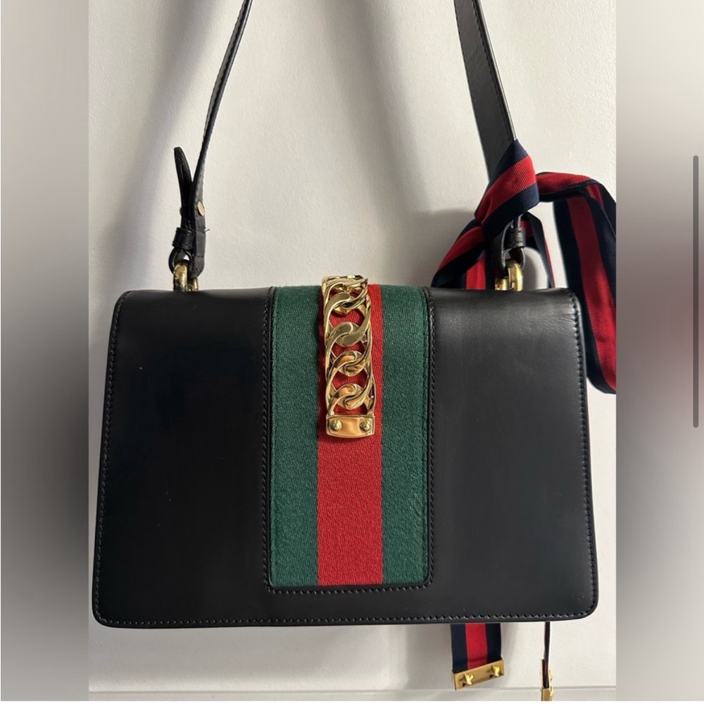 Stripes buckle bag
